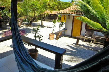 Casa à venda com 8 quartos, sendo 4 suítes, em Alto de Búzios, Armação dos Búzios, RJ