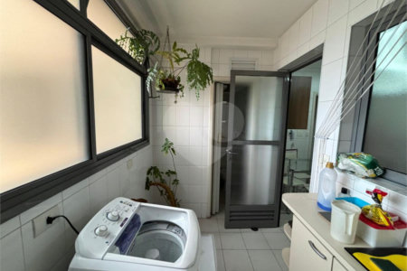 Apartamento à venda com 3 quartos, sendo 1 suíte, em Planalto Paulista, São Paulo, SP