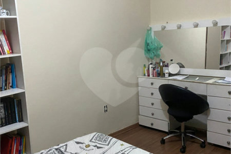 Casa à venda com 4 quartos em Campo Grande, Rio de Janeiro, RJ