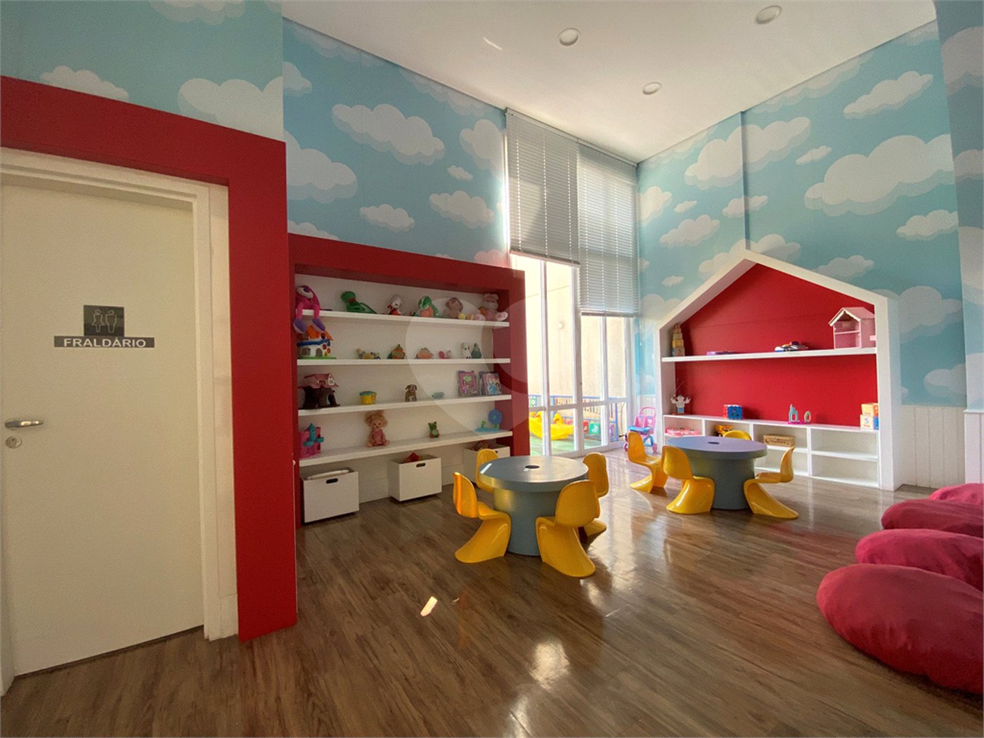 Apartamento à venda com 2 quartos, sendo 1 suíte,  em Santana, São Paulo, SP