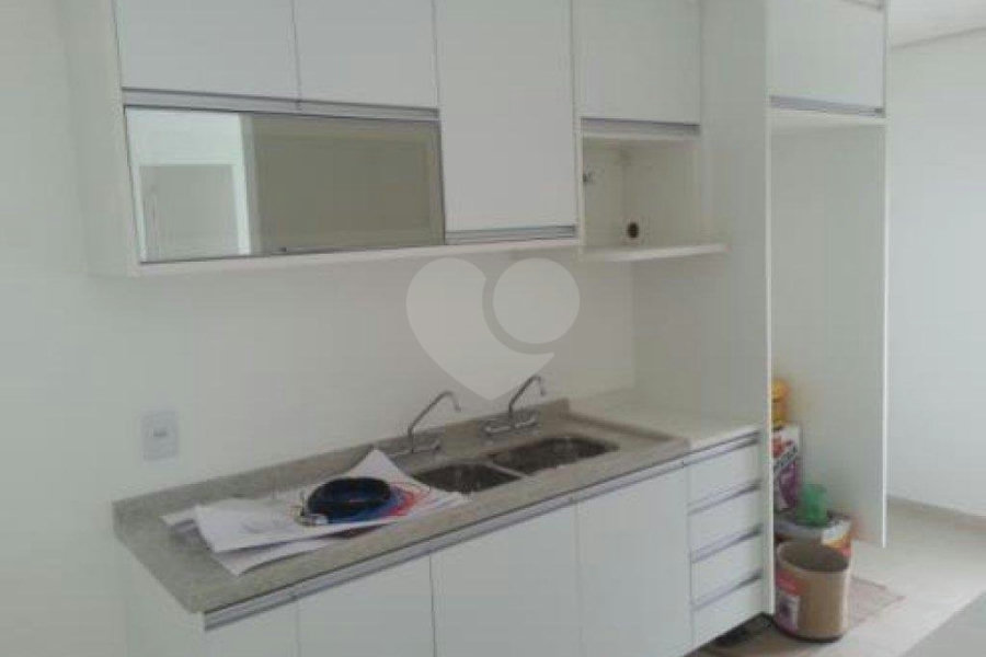 Apartamento à venda com 3 quartos, sendo 1 suíte, em Chácara Pavoeiro, Cotia, SP