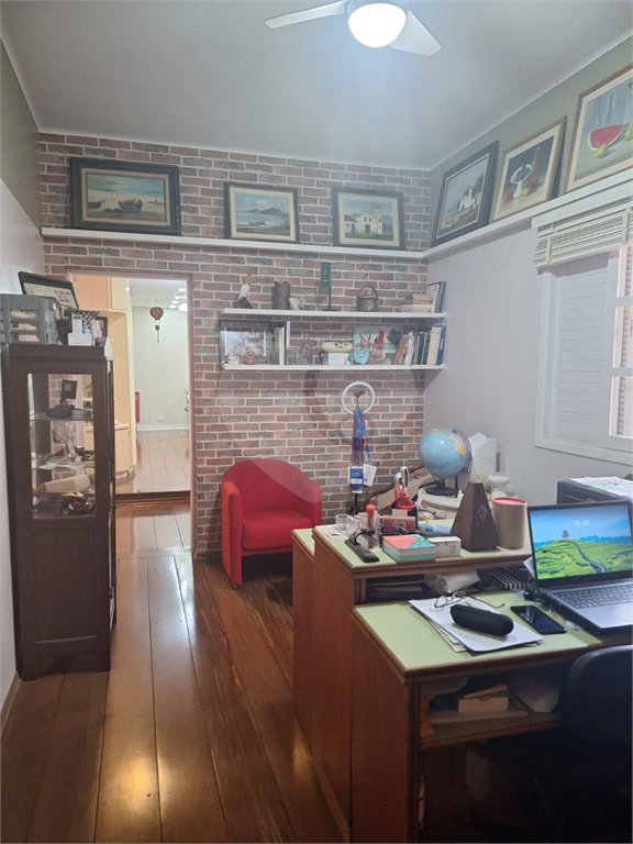 Sobrado à venda com 3 quartos, sendo 1 suíte, em Cambuci, São Paulo, SP