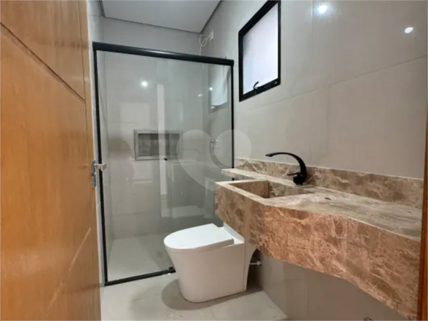 Sobrado à venda com 3 quartos, sendo 1 suíte, em Vila Bonilha, São Paulo, SP