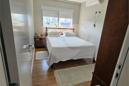 Apartamento à venda com 2 suítes em Vila Anastácio, São Paulo, SP