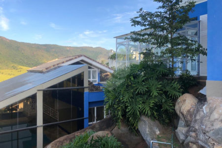 Casa à venda com 4 suítes no condomínio Osato, Atibaia - SP