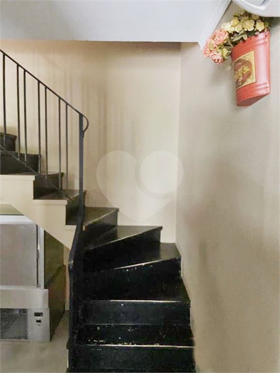 Sobrado à venda com 4 quartos em Vila Gomes Cardim, São Paulo, SP