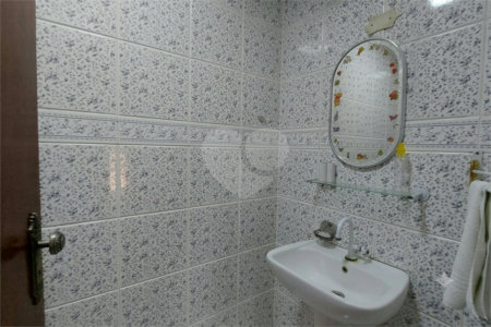 Sobrado à venda com 5 quartos, sendo 2 suítes, em Jardim do Mar, São Bernardo do Campo, SP