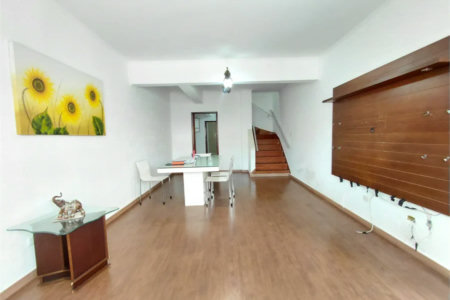 Sobrado à venda com 3 quartos em Vila Romana, São Paulo, SP