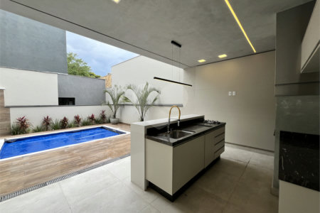 Casa à venda com 4 suítes no condomínio Mont Blanc, Sorocaba - SP