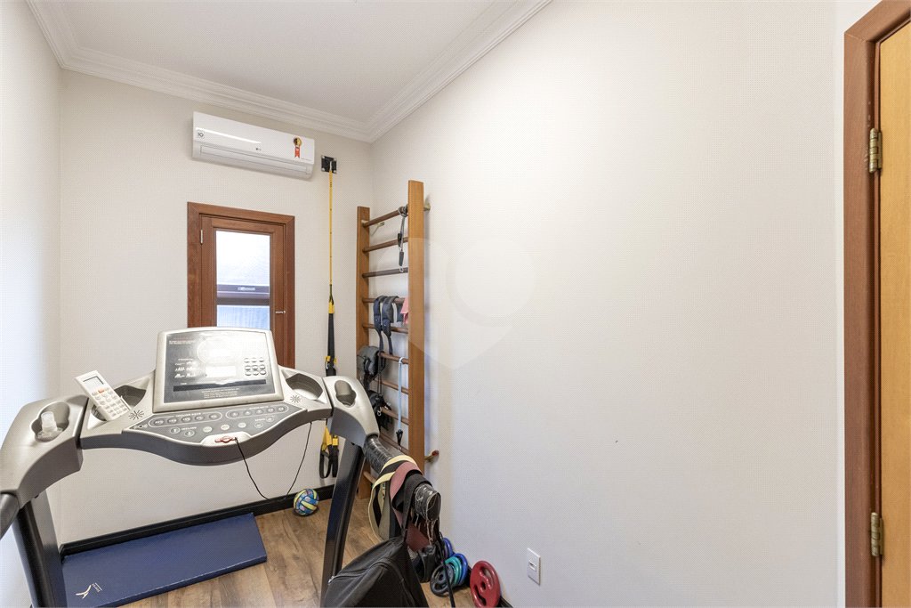 Casa à venda com 4 quartos, sendo 3 suítes,  no condomínio Royal Park, Ribeirão Preto - SP