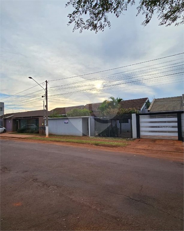 Casa à venda com 3 quartos, sendo 1 suíte, no Centro, Ponta Porã, MS