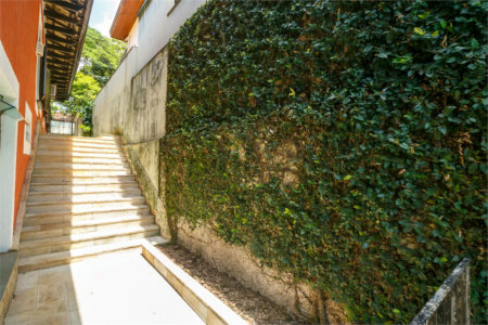 Casa Térrea à venda com 3 quartos, sendo 2 suítes,  em Brooklin Paulista, São Paulo, SP