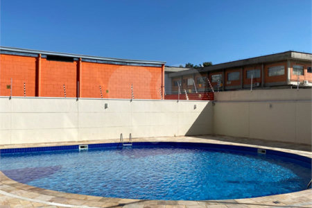 Apartamento à venda com 3 quartos, sendo 1 suíte, em Vila Rubens, Mogi das Cruzes, SP