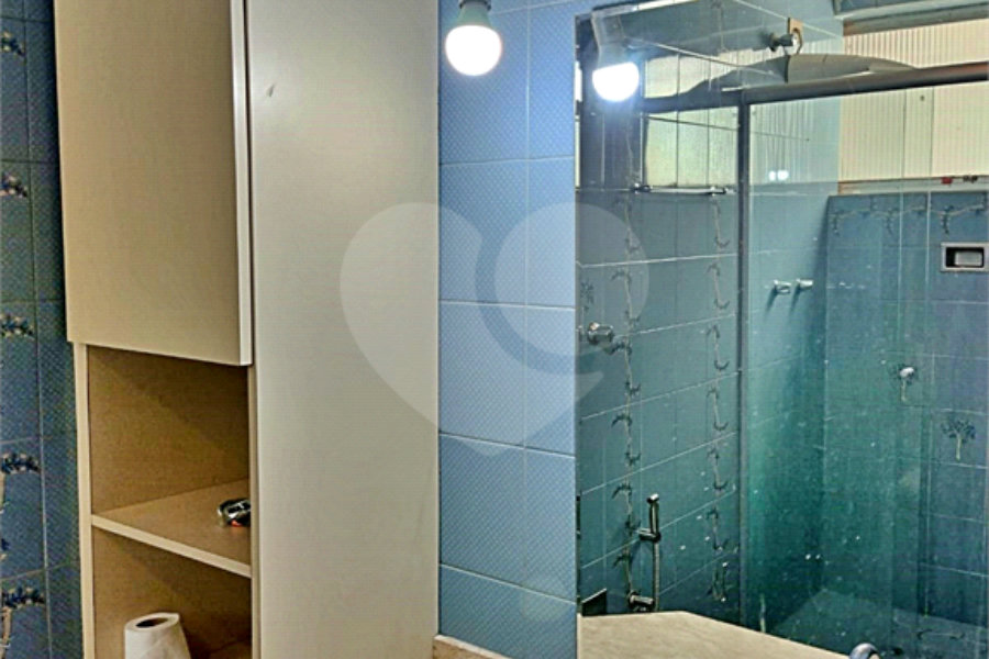 Apartamento à venda com 3 quartos, sendo 1 suíte, em Pinheiros, São Paulo, SP