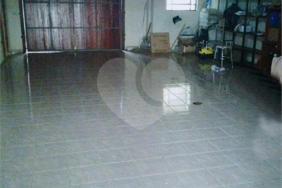 Sobrado à venda com 3 quartos, sendo 1 suíte, em Tremembé, São Paulo, SP