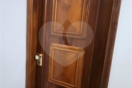 Apartamento à venda com 2 quartos no Centro, Araraquara, SP