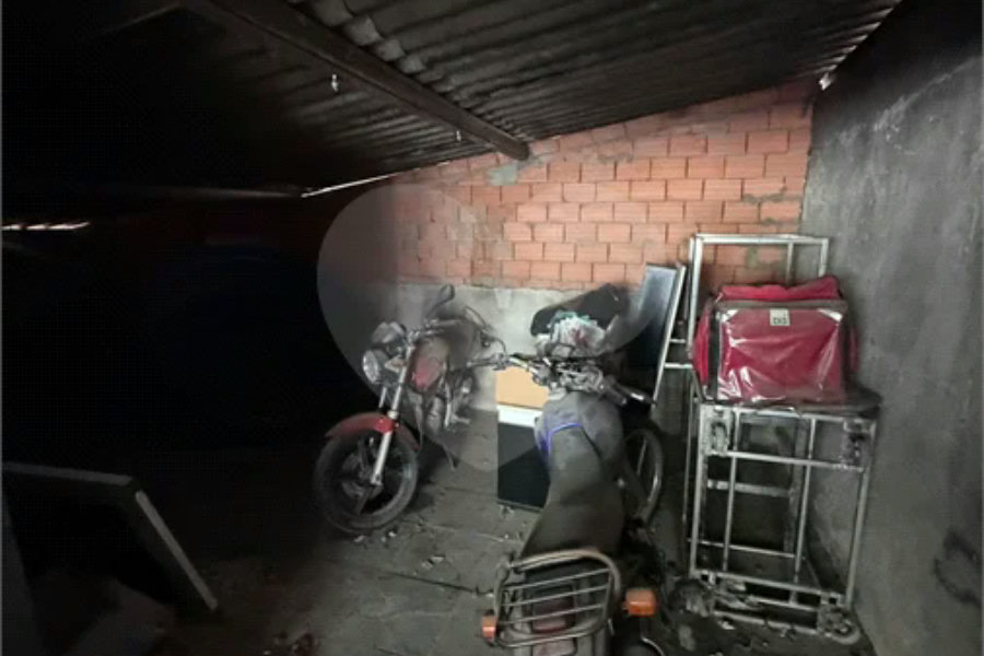Casa à venda com 6 quartos, sendo 2 suítes, em Freguesia do Ó, São Paulo, SP