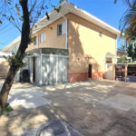 Casa à venda com 3 quartos, sendo 1 suíte, no condomínio Flora Park, São Paulo - SP