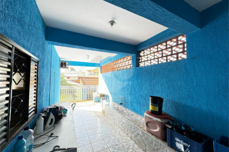 Sobrado à venda com 5 quartos, sendo 2 suítes, em Vila Monte Alegre, Ribeirão Preto, SP