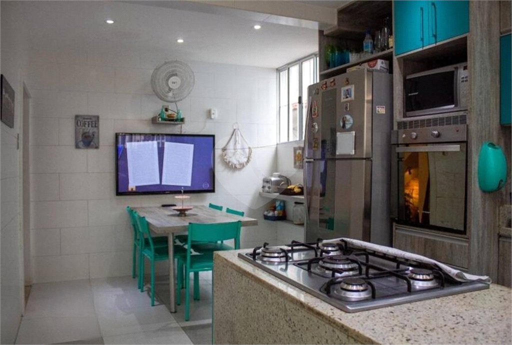 Casa à venda com 5 quartos, sendo 1 suíte, em Grajaú, Rio de Janeiro, RJ