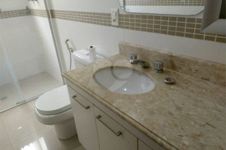Apartamento para alugar com 3 suítes em Campo Belo, São Paulo, SP
