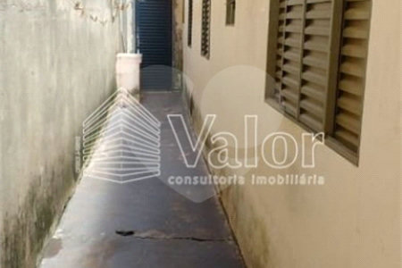 Casa térrea no Jd Hikari são Carlos