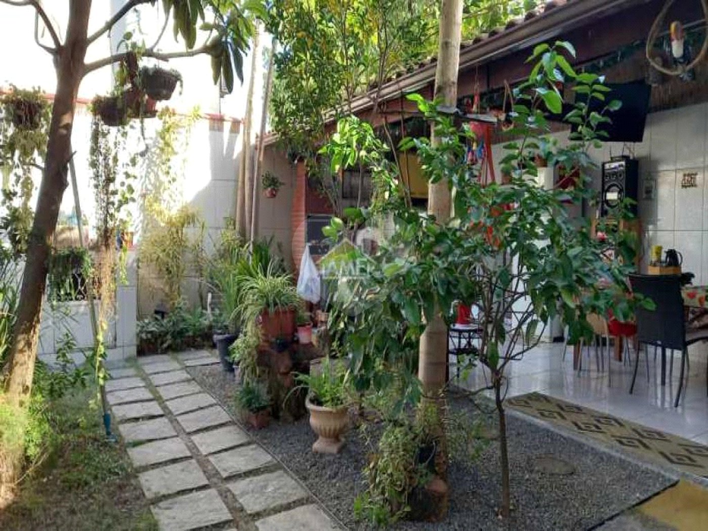Casa à venda com 3 quartos, sendo 1 suíte, em Santíssimo, Rio de Janeiro, RJ