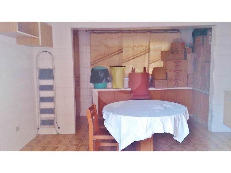 Sobrado à venda com 3 quartos, sendo 1 suíte, em Parada Inglesa, São Paulo, SP