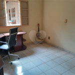 Casa para alugar com 2 quartos, sendo 1 suíte, no Centro, Vinhedo, SP