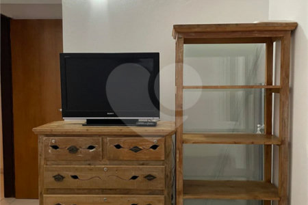 Casa à venda com 3 quartos, sendo 2 suítes,  em Maresias, São Sebastião, SP