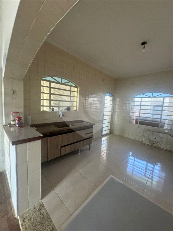 Casa à venda com 3 quartos, sendo 2 suítes, em Vista Alegre, Vinhedo, SP