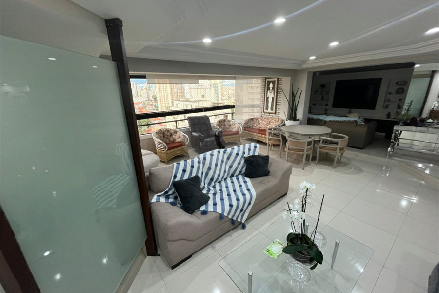 Apartamento para alugar com 4 suítes em Santana, São Paulo, SP