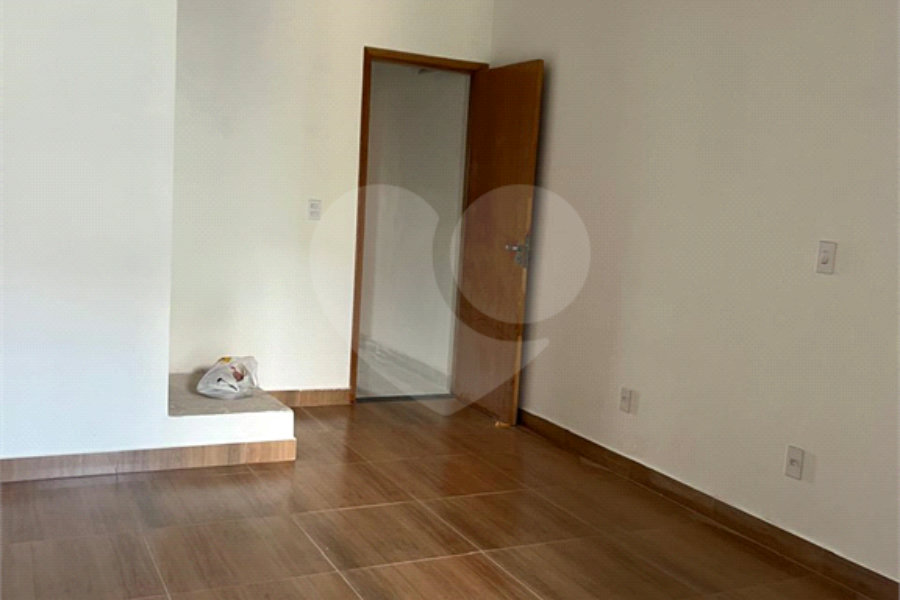 Sobrado à venda com 2 suítes em Limão, São Paulo, SP