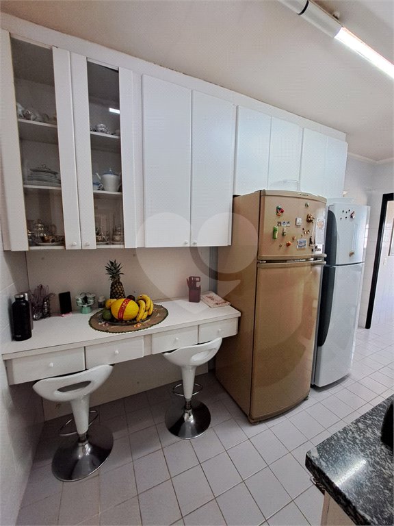 Apartamento à venda com 3 suítes em Vila Suzana, São Paulo, SP