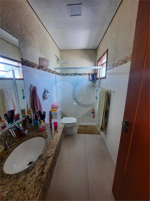 Sobrado à venda com 3 quartos, sendo 1 suíte,  em Jardim Nathalie, Mogi das Cruzes, SP