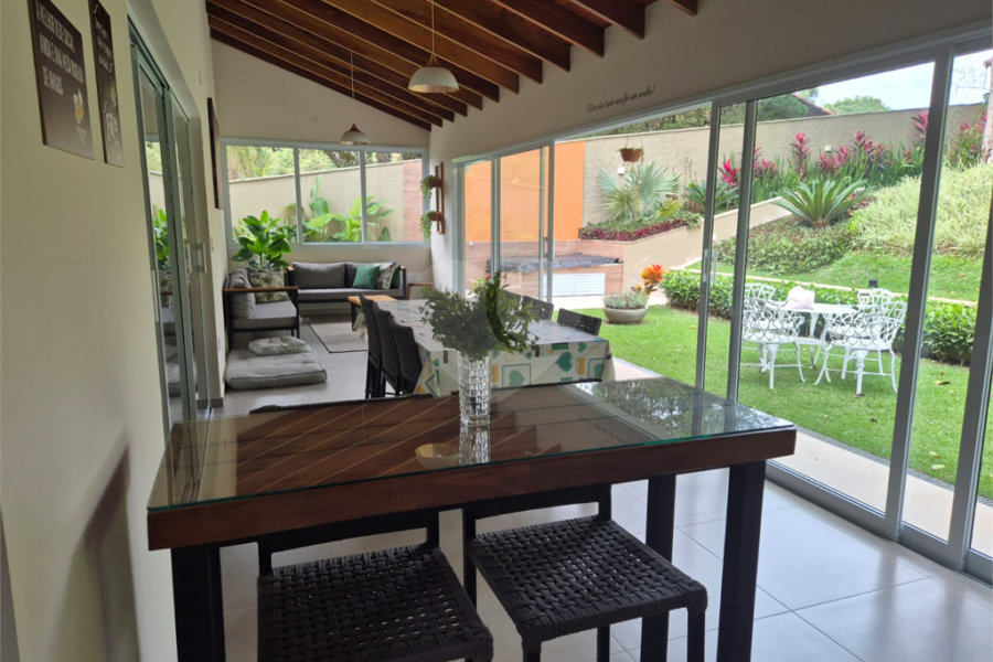 Casa à venda com 3 suítes no condomínio Alpes da Cantareira, Mairiporã - SP