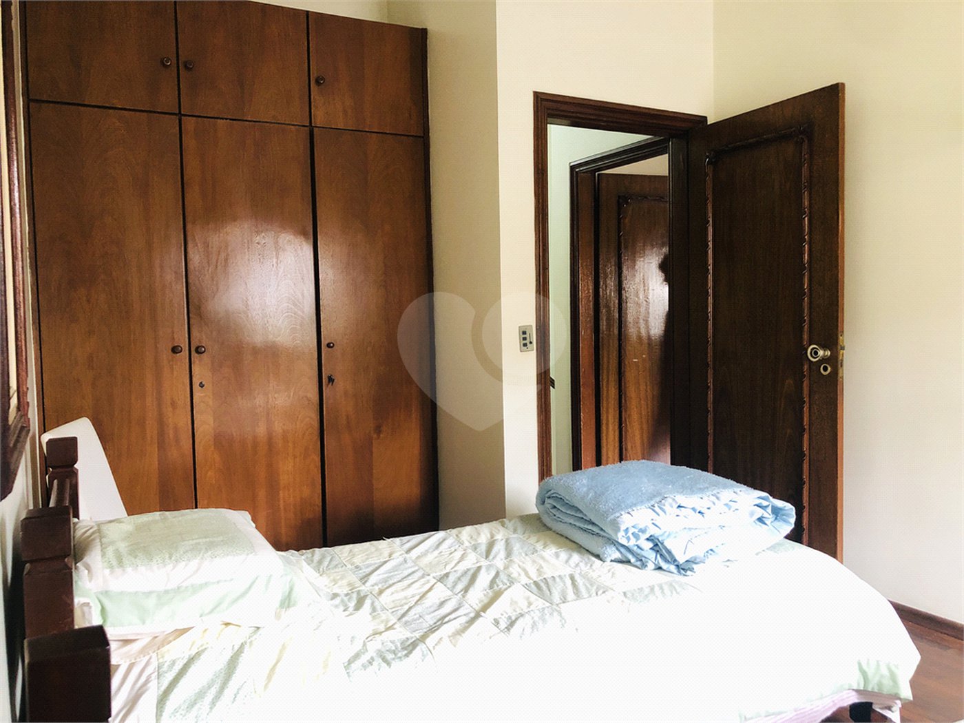 Sobrado à venda com 4 quartos, sendo 1 suíte, em Santana, São Paulo, SP