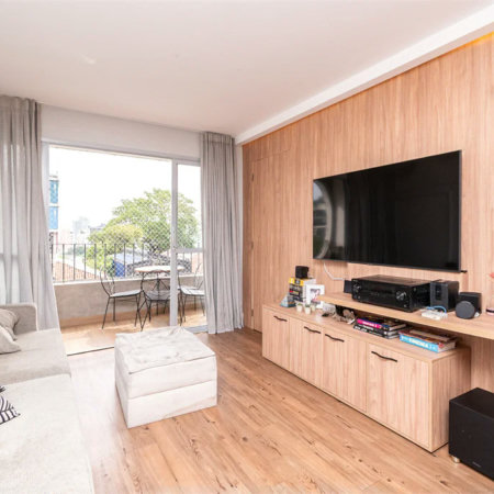 Apartamento à venda com 3 quartos, sendo 1 suíte,  em Vila Madalena, São Paulo, SP