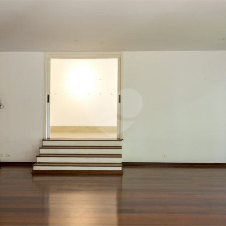 Casa à venda com 4 suítes no condomínio Chácara Flora, São Paulo - SP