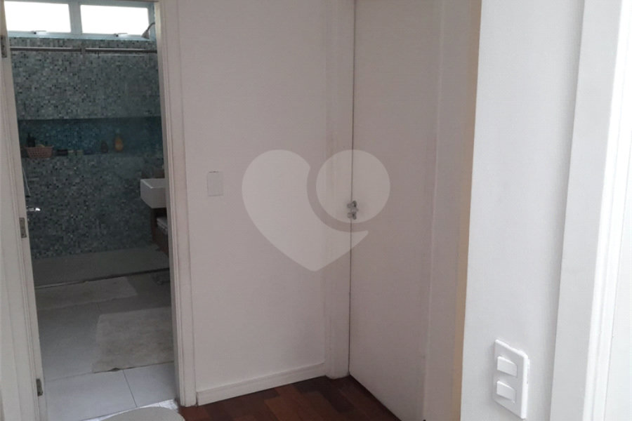 Sobrado à venda com 4 quartos, sendo 1 suíte, em Jardim São Paulo(zona Norte), São Paulo, SP