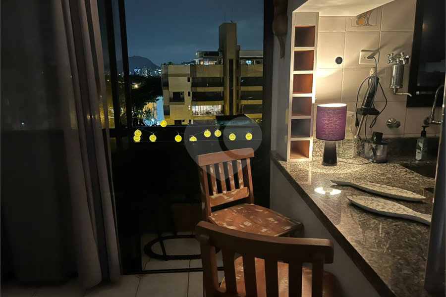Apartamento à venda com 1 suíte em Enseada, Guarujá, SP