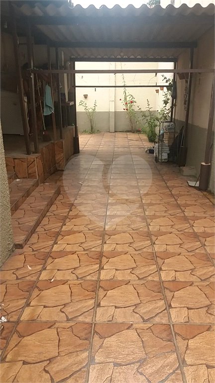 Casa Térrea à venda com 3 quartos em Jardim Nadir, São Paulo, SP