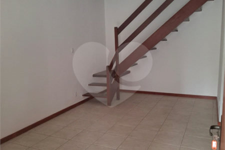 Casa à venda com 2 quartos em Campo Grande, Rio de Janeiro, RJ