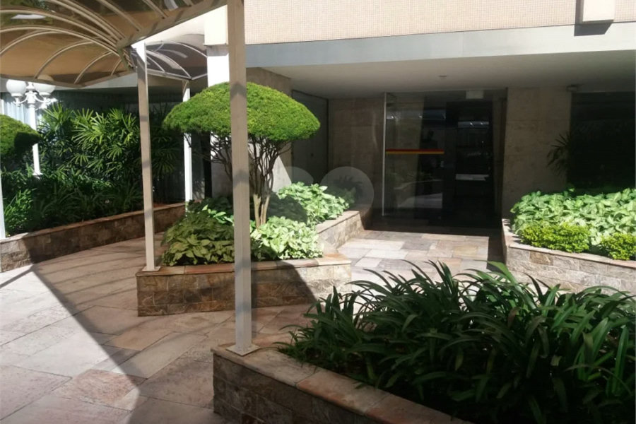 Apartamento à venda com 4 quartos, sendo 1 suíte,  em Santana, São Paulo, SP