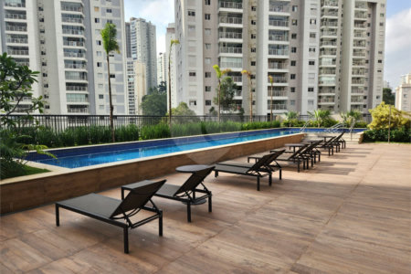 Apartamento à venda com 2 suítes em Vila Andrade, São Paulo, SP