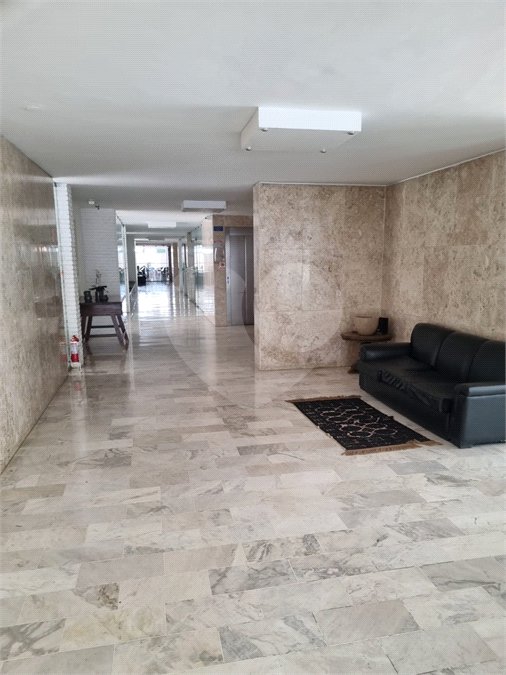Apartamento à venda ou para alugar com 3 quartos, sendo 1 suíte, em Cerqueira César, São Paulo, SP