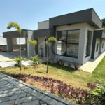 Casa à venda com 4 quartos, sendo 3 suítes, em Condomínio Terras de Santa Cruz, Bragança Paulista, SP
