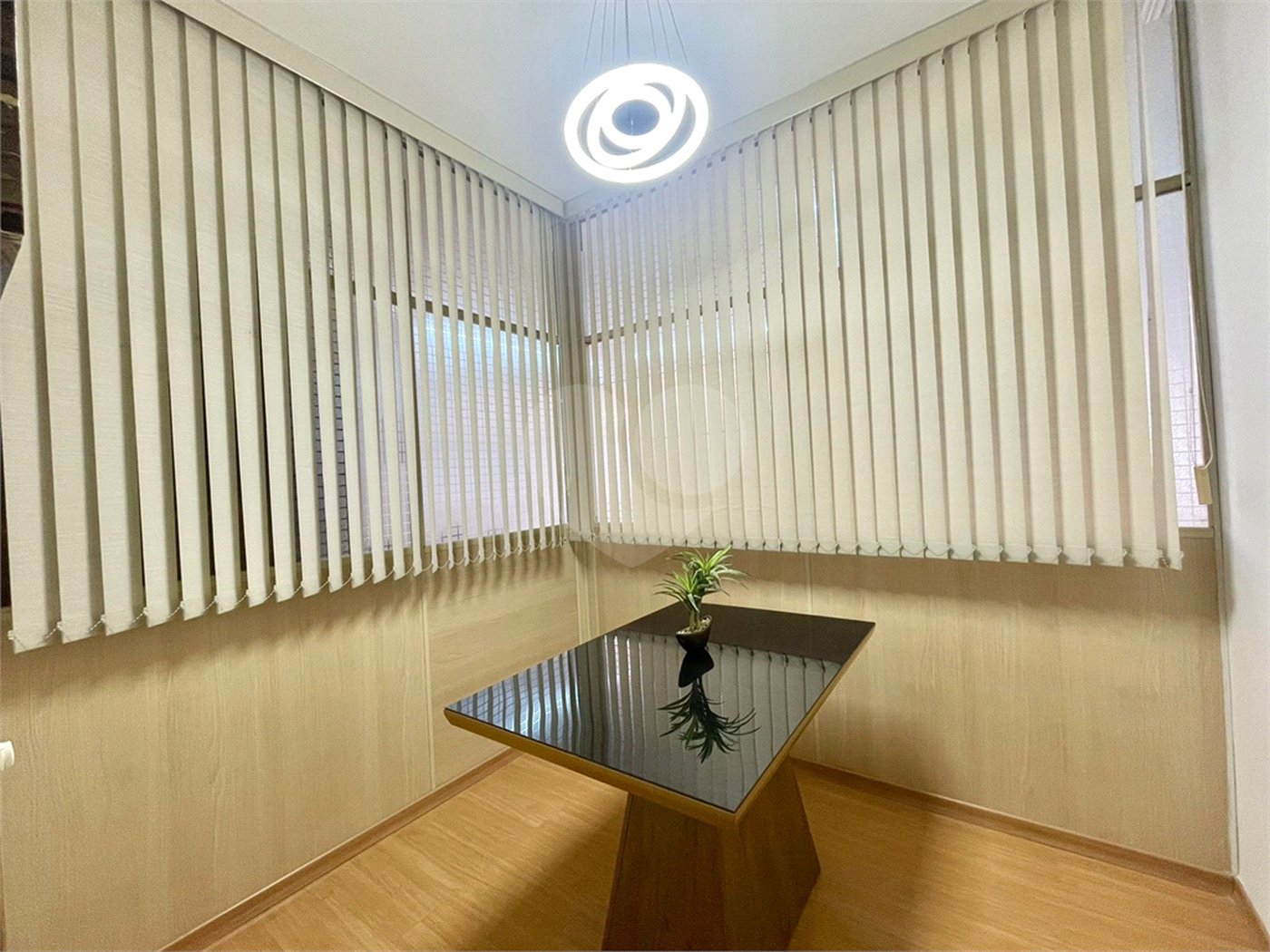 Sala à venda em Pacaembu, São Paulo, SP