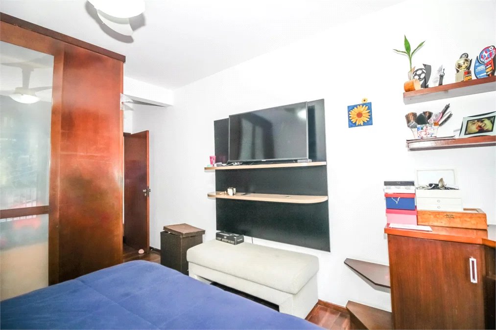 Casa para alugar com 3 suítes em Alto da Lapa, São Paulo, SP