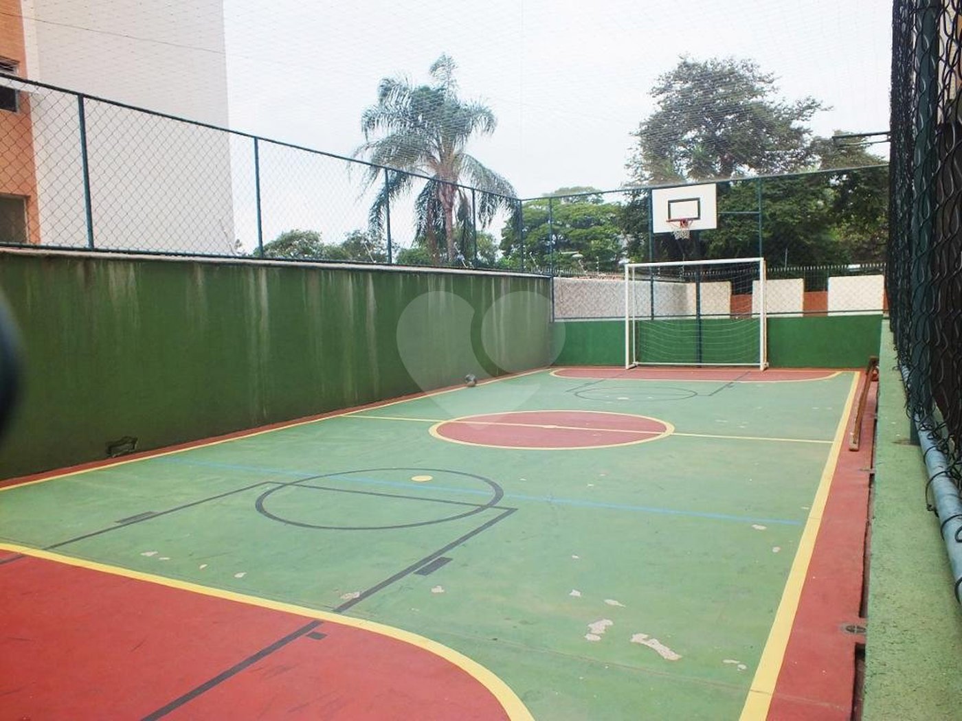Apartamento à venda com 3 quartos, sendo 1 suíte, em Alto da Boa Vista, São Paulo, SP